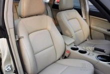 深圳市天華汽車精品服務(wù)公司 專業(yè)汽車美容，呵護愛車如新